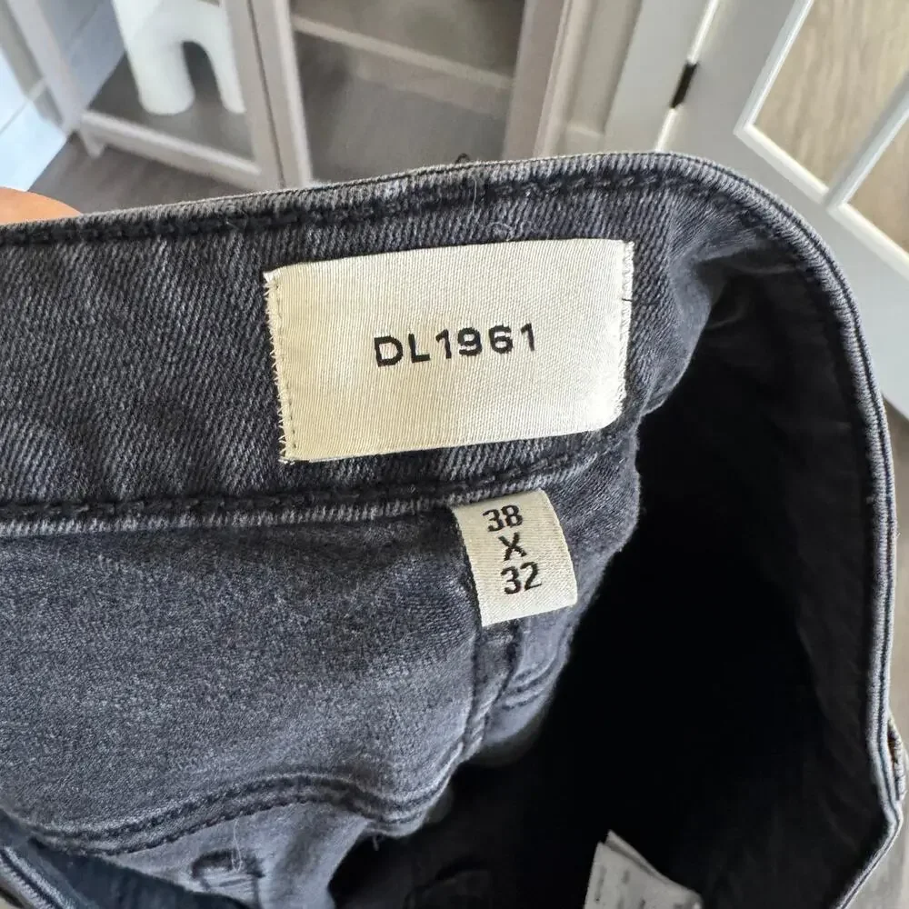 DL1961 Sable Black Wash Nick Slim Jeans 38 NEW Moisture Wicking Stretch Denim - Picture 7 of 8